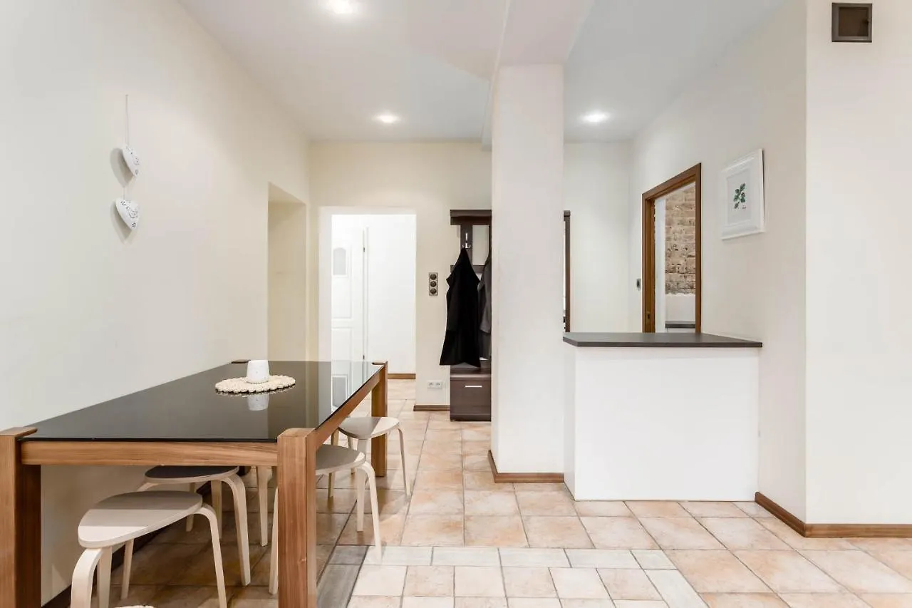 Chill Apartments Gersona Warszawa 0*,  Polska