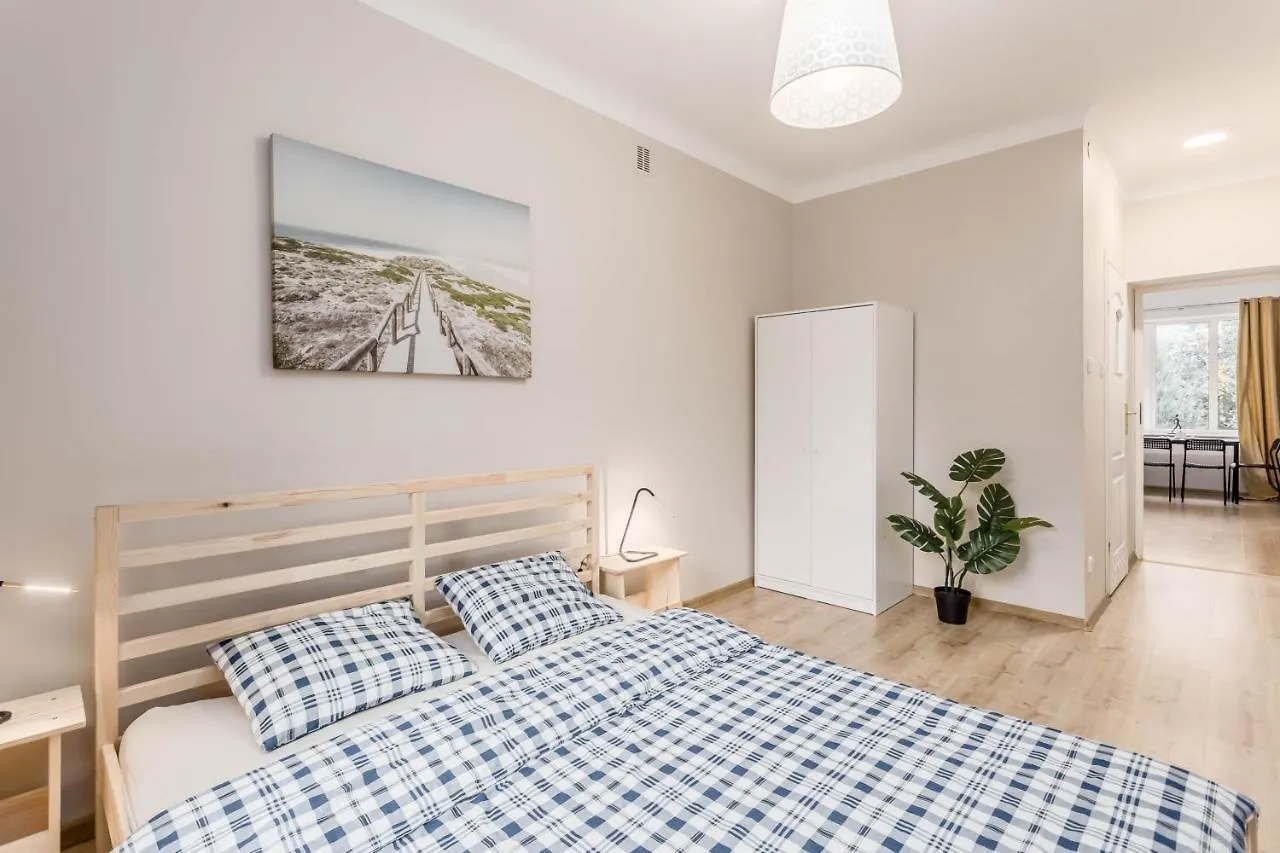 Chill Apartments Gersona Warszawa 0*,  Polska