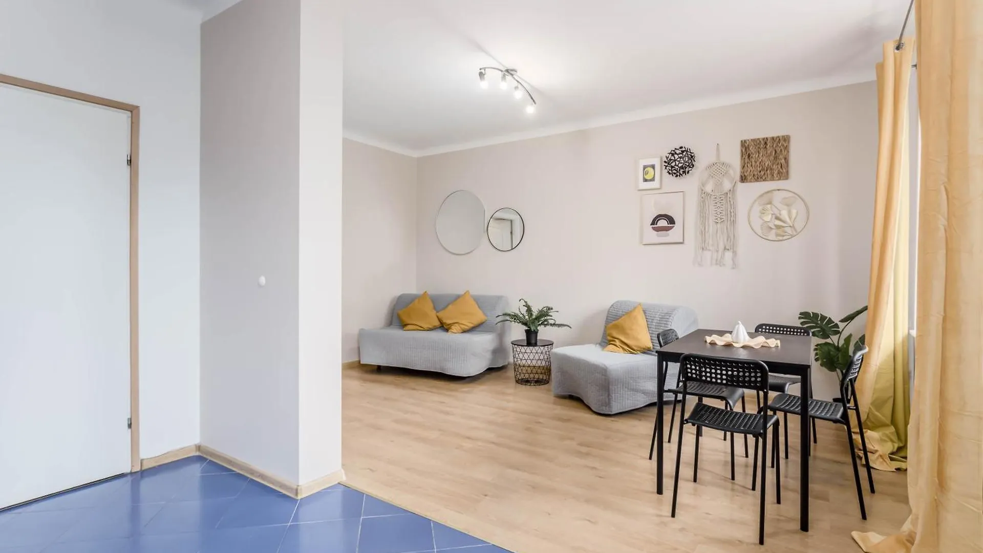 Chill Apartments Gersona Warszawa 0*,